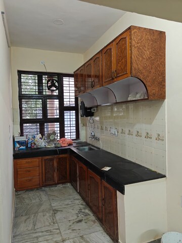Kitchen in 3 BHK Independent House at Sector 40 – for Rent