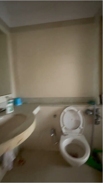 Bathroom in 3.5 BHK Apartment at Chembur – for Rent