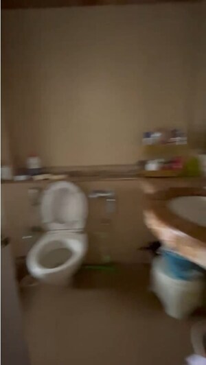 Bathroom in 3.5 BHK Apartment at Chembur – for Rent