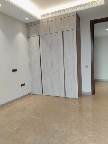 Room in 4 BHK Apartment at Gulshan Dynasty, Sector 144 – for Rent