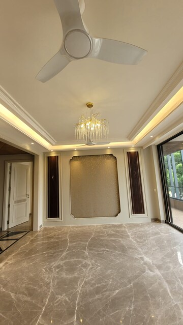 Room in 4 BHK Builder Floor at BPTP Park Elite Floors, Sector 85 – for Sale