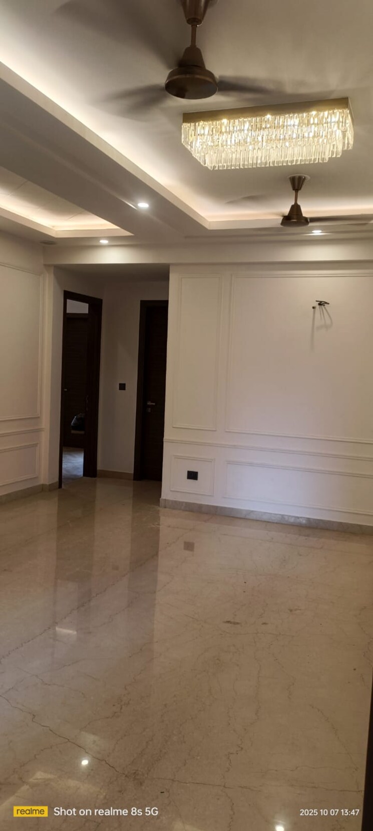 Room, raj-one-good-earth 3.5 Bedroom 1535 Sq.Ft. Builder Floor In Sector 71 Gurgaon 9494759