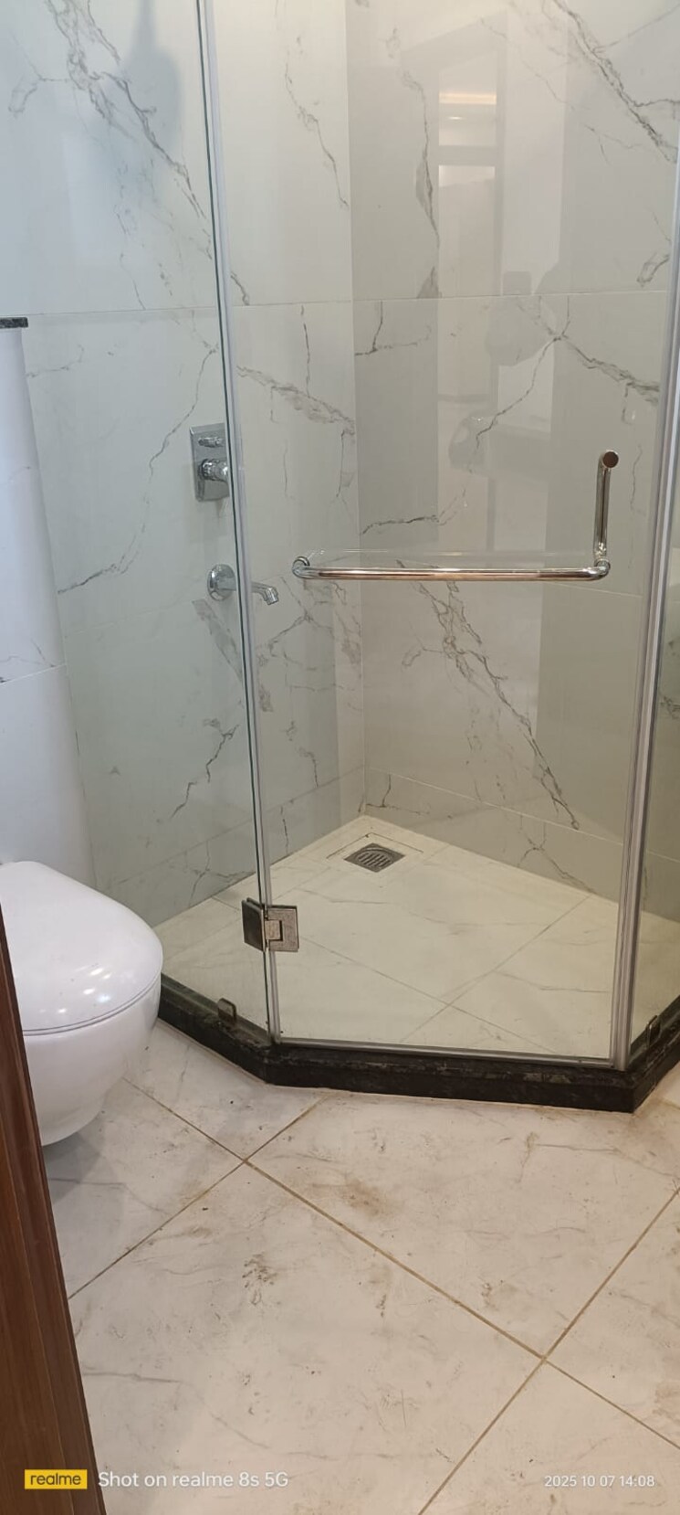 Bathroom, raj-one-good-earth 3.5 Bedroom 1535 Sq.Ft. Builder Floor In Sector 71 Gurgaon 9494759