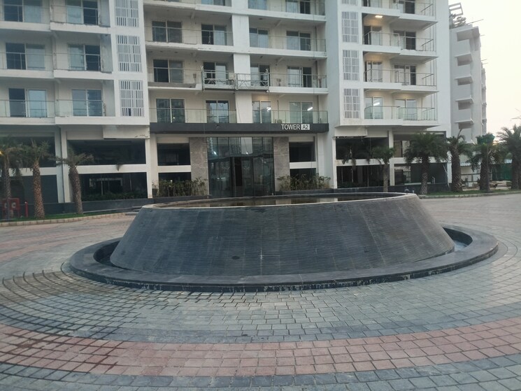 Exterior View, godrej-palm-retreat 4 Bedroom 2400 Sq.Ft. Apartment In Sector 150 Noida 9494803