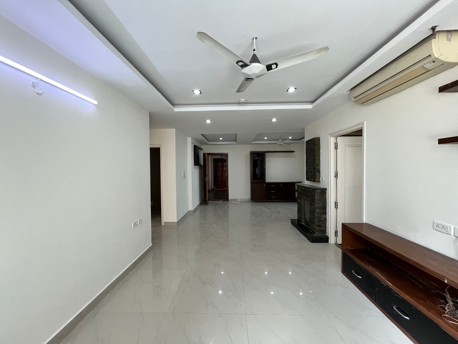 3 BHK Apartment For Sale in Lanco Hills Apartments