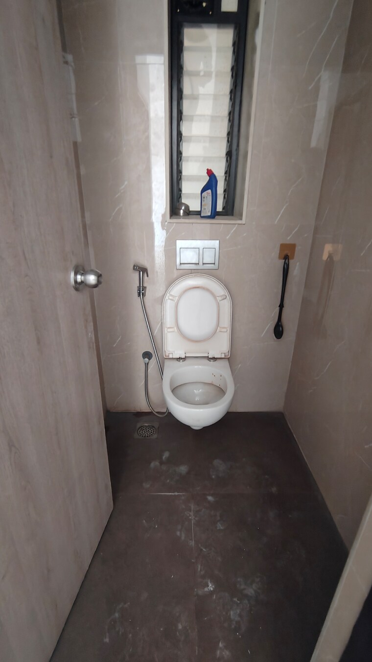 Bathroom, lodha-palava-downtown-dombivli-east 1 Bedroom 507 Sq.Ft. Apartment In Dombivli East Thane 9494832