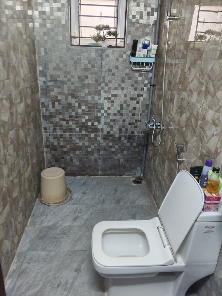 Bathroom, s-v-residency-bellandur 2 Bedroom 1250 Sq.Ft. Apartment In Bellandur Bangalore 9494877