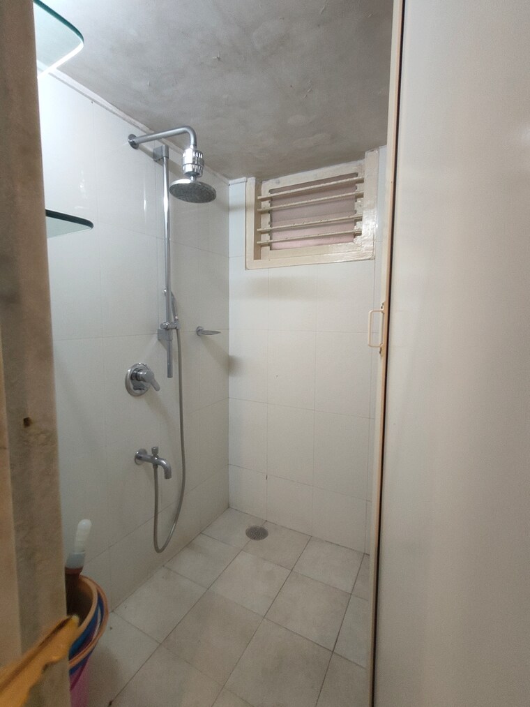 Bathroom, prabhadevi 1 Bedroom 500 Sq.Ft. Apartment In Prabhadevi Mumbai 9494984