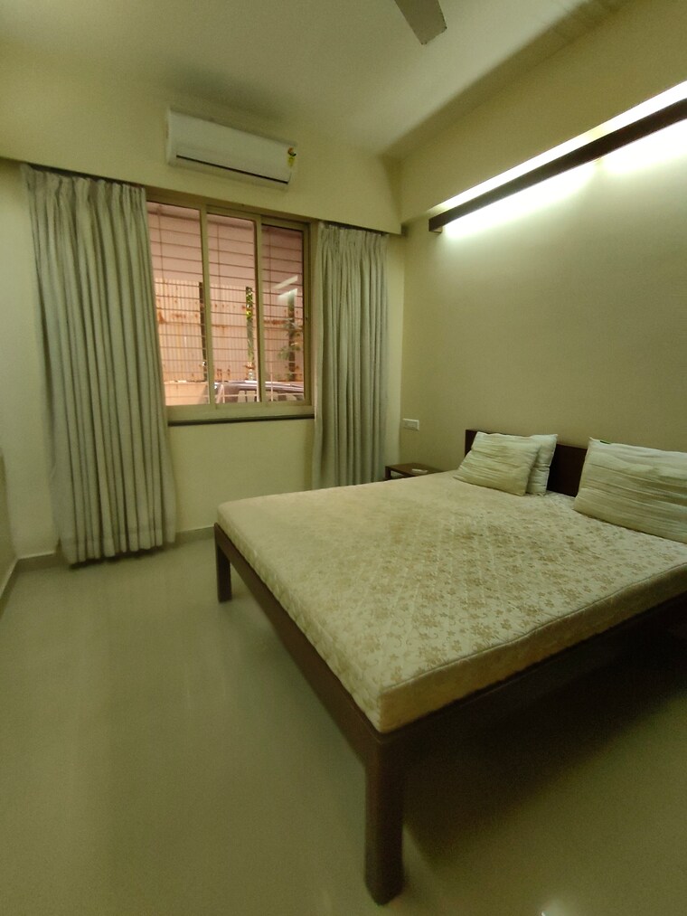Bedroom, prabhadevi 1 Bedroom 500 Sq.Ft. Apartment In Prabhadevi Mumbai 9494984