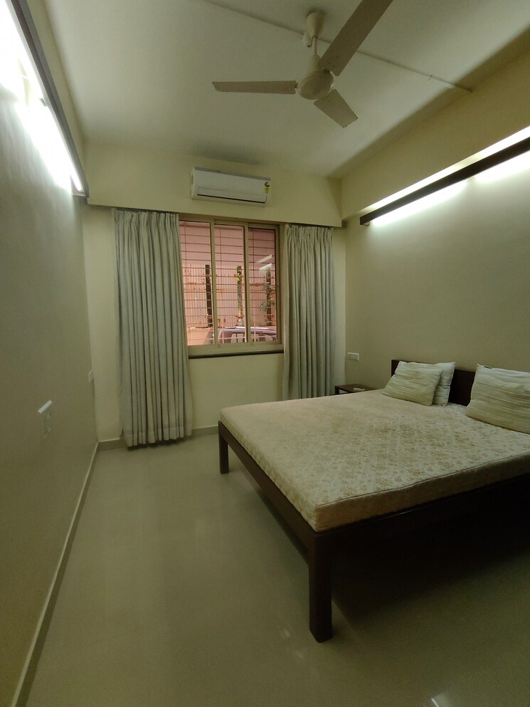 Bedroom, prabhadevi 1 Bedroom 500 Sq.Ft. Apartment In Prabhadevi Mumbai 9494984