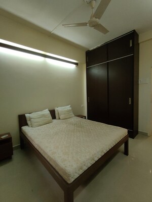 Bedroom in 1 BHK Apartment at Prabhadevi – for Rent