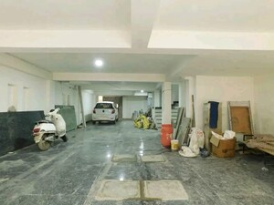 Parking in 3 BHK Builder Floor at Saket – for Rent