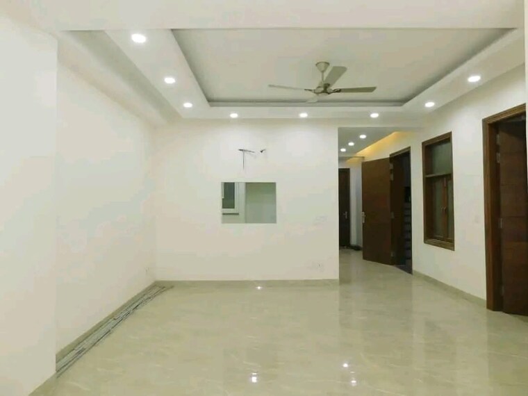 Hall, saket 3 Bedroom 1250 Sq.Ft. Builder Floor In Saket Delhi 9495010