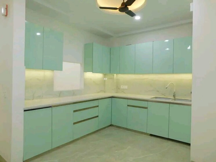 Bathroom, saket 3 Bedroom 1250 Sq.Ft. Builder Floor In Saket Delhi 9495010