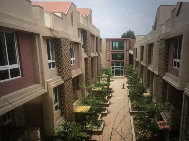 4 BHK + Servant Room 2500 Sq.Ft. Villa in The Grove Row House