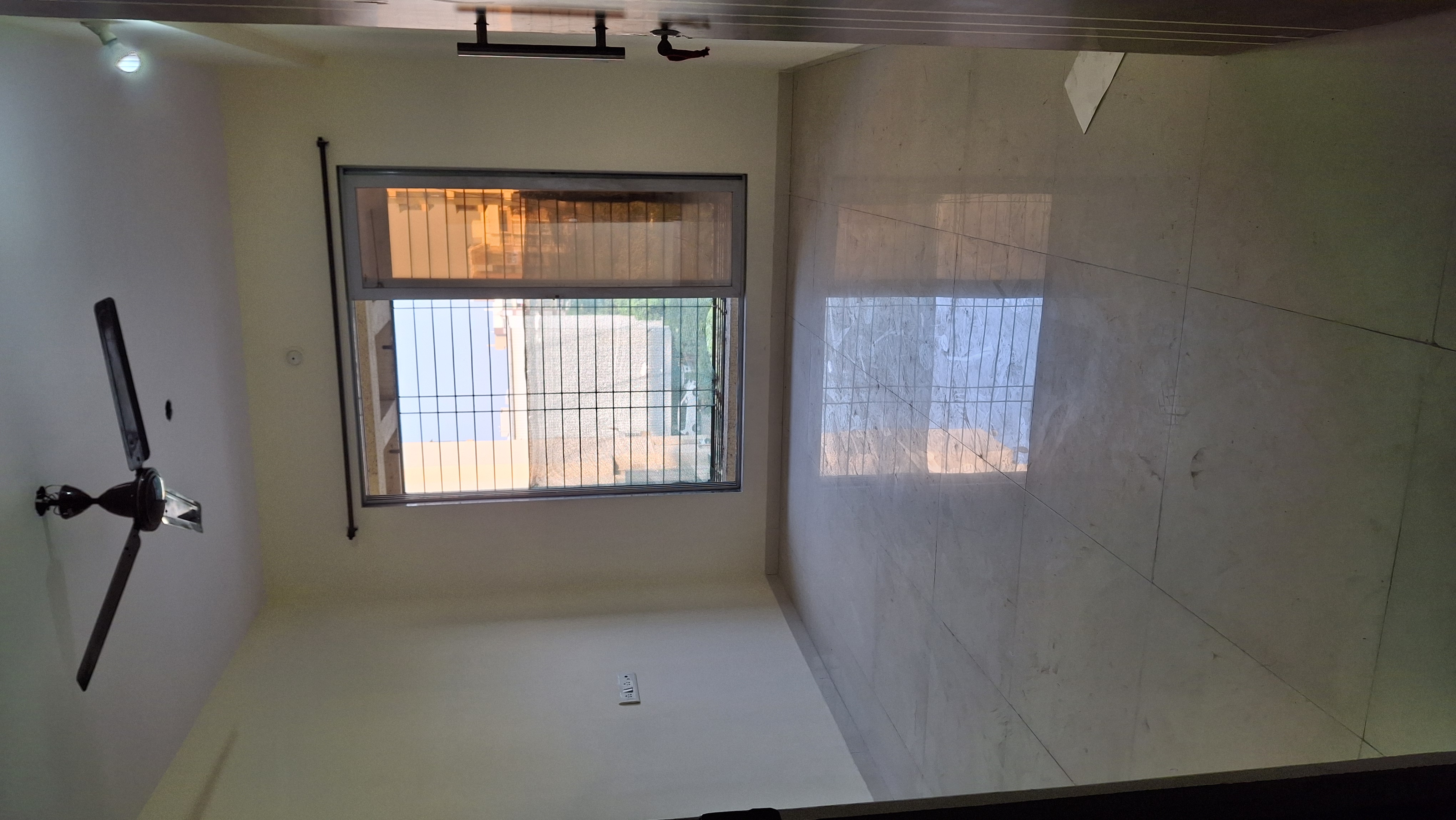 2 BHK + Servant Room Apartment For Rent in Shreeji Castle