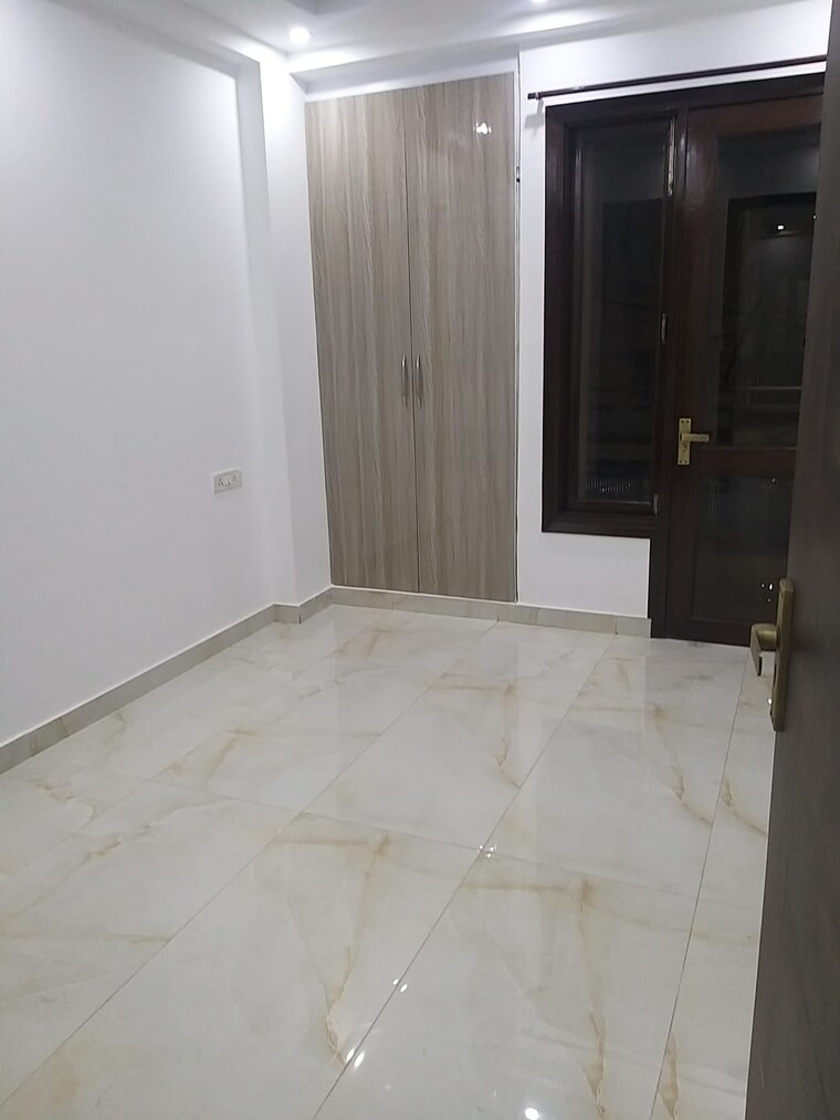Bathroom, sargaasan 3 Bedroom 1521 Sq.Ft. Builder Floor In Sargaasan Gandhinagar 9495041