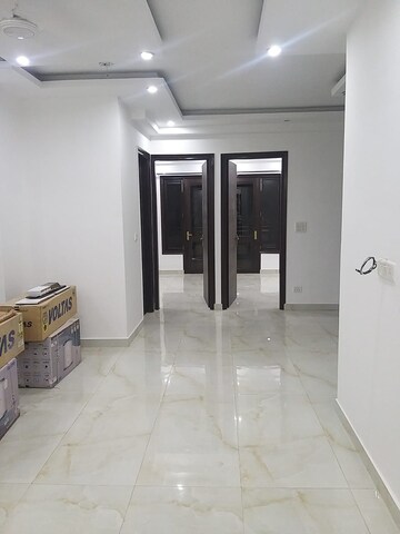 Room in 3 BHK Builder Floor at Sargaasan – for Sale