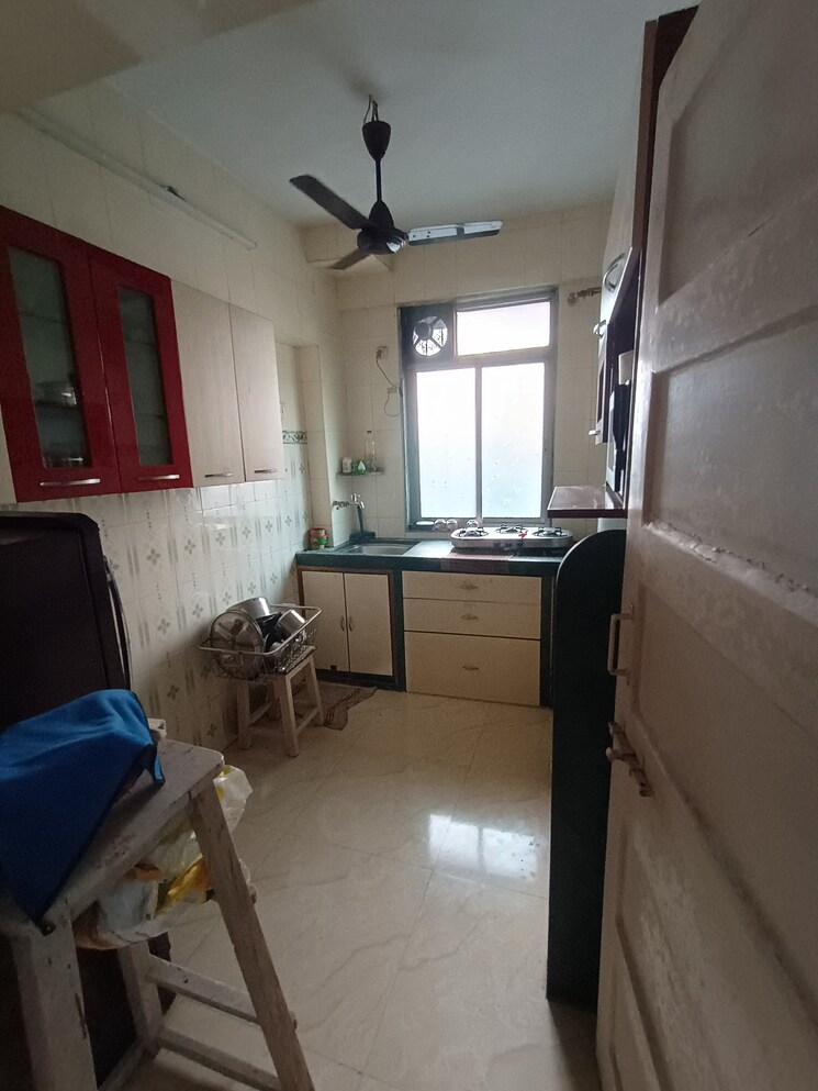 Team Area, surya-chs-vashi 2 Bedroom 700 Sq.Ft. Apartment In Vashi Sector 3 Navi Mumbai 9495105