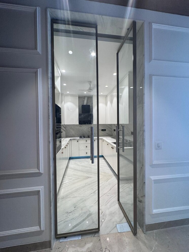 undefined, sector 31 2 Bedroom 200 Sq.Yd. Builder Floor In Sector 31 Gurgaon 9495084