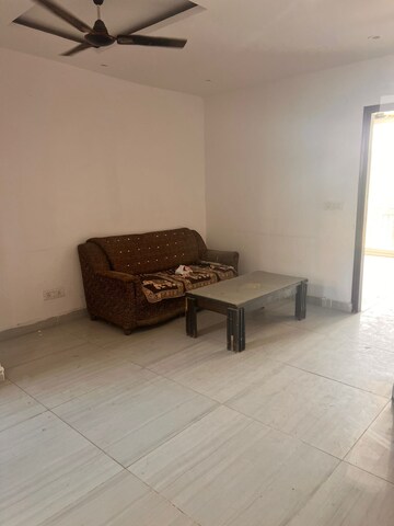 Living Room in 3 BHK Apartment at Pir Machalla – for Rent