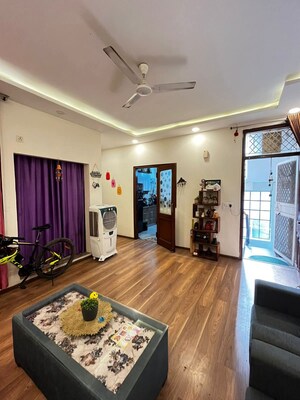 2 BHK Builder Floor For Rent in Chattarpur