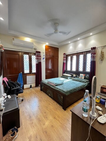 Bedroom in 2 BHK Builder Floor at Chattarpur – for Rent