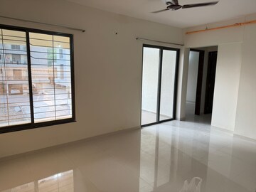 Room in 2 BHK Apartment at Menlo Homes, Hinjewadi – for Rent