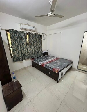 Master Bedroom in 2 BHK Apartment at Shreeji Park Bhayandar, Bhayandar East – for Rent