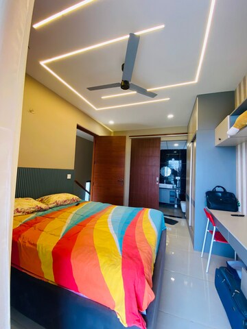 Room in 3 BHK Villa at Urbanx Earth N Sky Villas, Seegehalli – for Rent