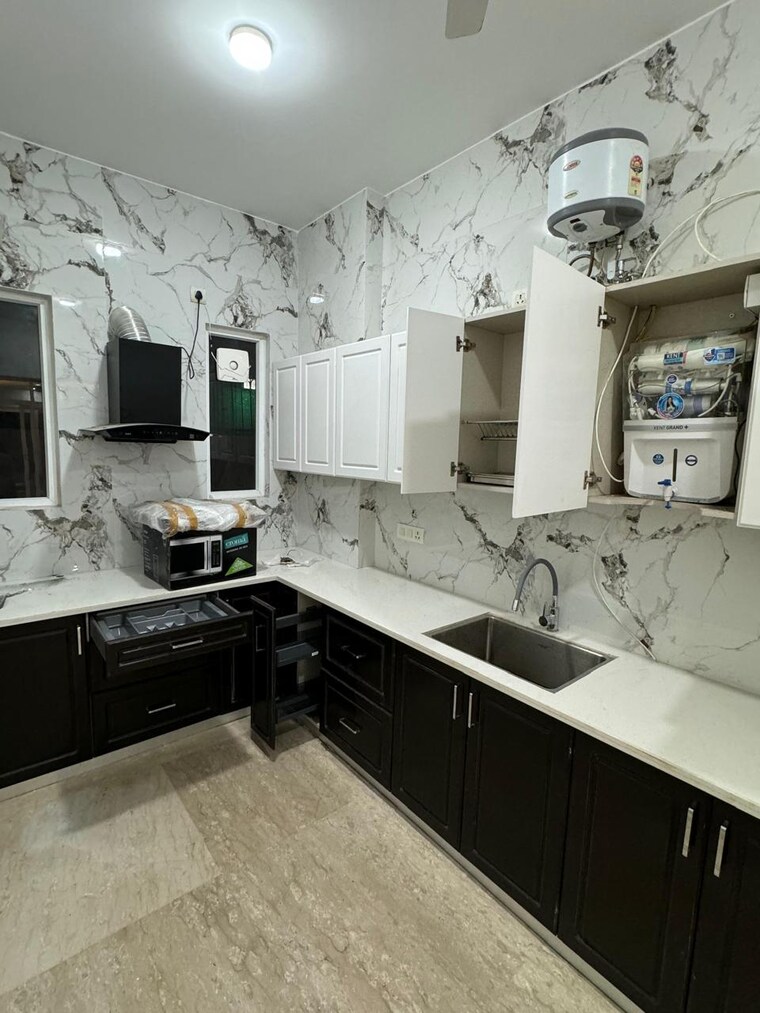 Kitchen, spaze-privy 3 Bedroom 1975 Sq.Ft. Apartment In Sector 72 Gurgaon 9495275