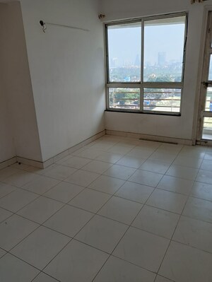 Room in 2 BHK Apartment at Sunshine Enclave New Town, New Town – for Rent