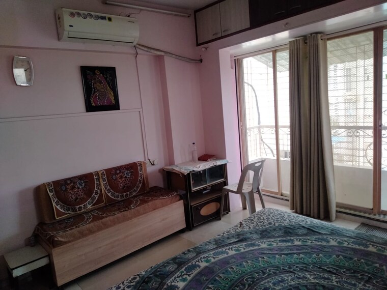 Bedroom, dweepmala-gauri-priya 4 Bedroom 2700 Sq.Ft. Apartment In Kharghar Navi Mumbai 9495331