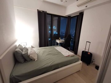 Bedroom in 3 BHK Apartment at Worli – for Rent