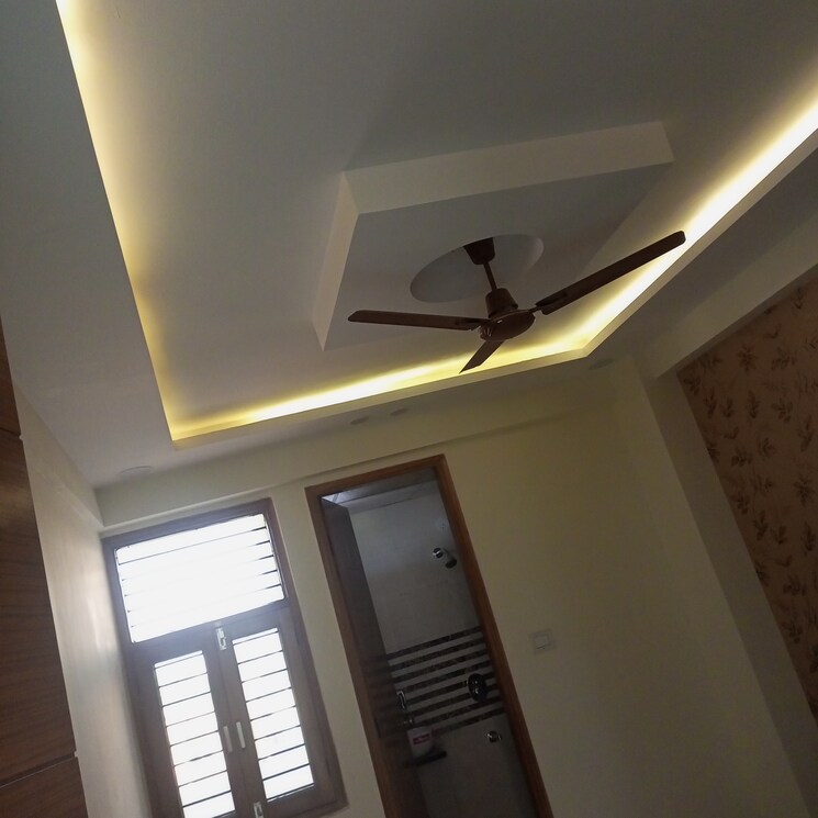 undefined, sunshine-apartments-sector-73 3 Bedroom 1350 Sq.Ft. Builder Floor In Sector 73 Noida 9495449