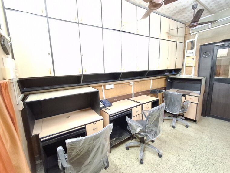 Team Area, navjivan-commercial-premises Commercial Office Space 165 Sq.Ft. In Lamington Road Mumbai 9495367