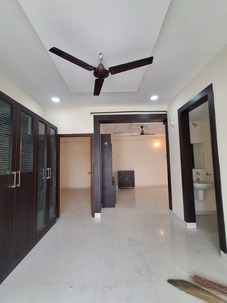 Room, kondapur 2 Bedroom 1250 Sq.Ft. Apartment In Kondapur Hyderabad 9495481