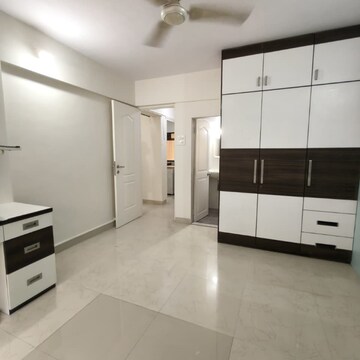 Room in 2 BHK Apartment at Prathamesh CHS, Ic Colony – for Rent