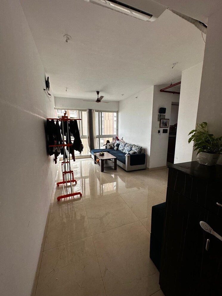  Parking, runwal-forests 2 Bedroom 666 Sq.Ft. Apartment In Kanjurmarg West Mumbai 9495409