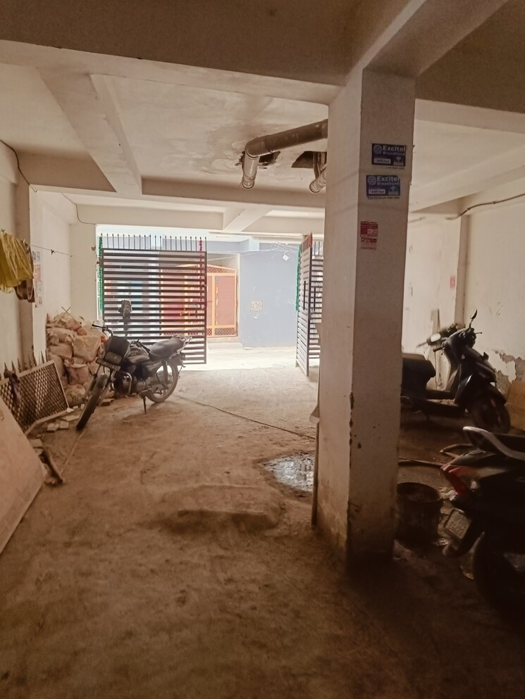  Parking, dharma-apartment 2 Bedroom 850 Sq.Ft. Builder Floor In Sector 49 Noida 9495547