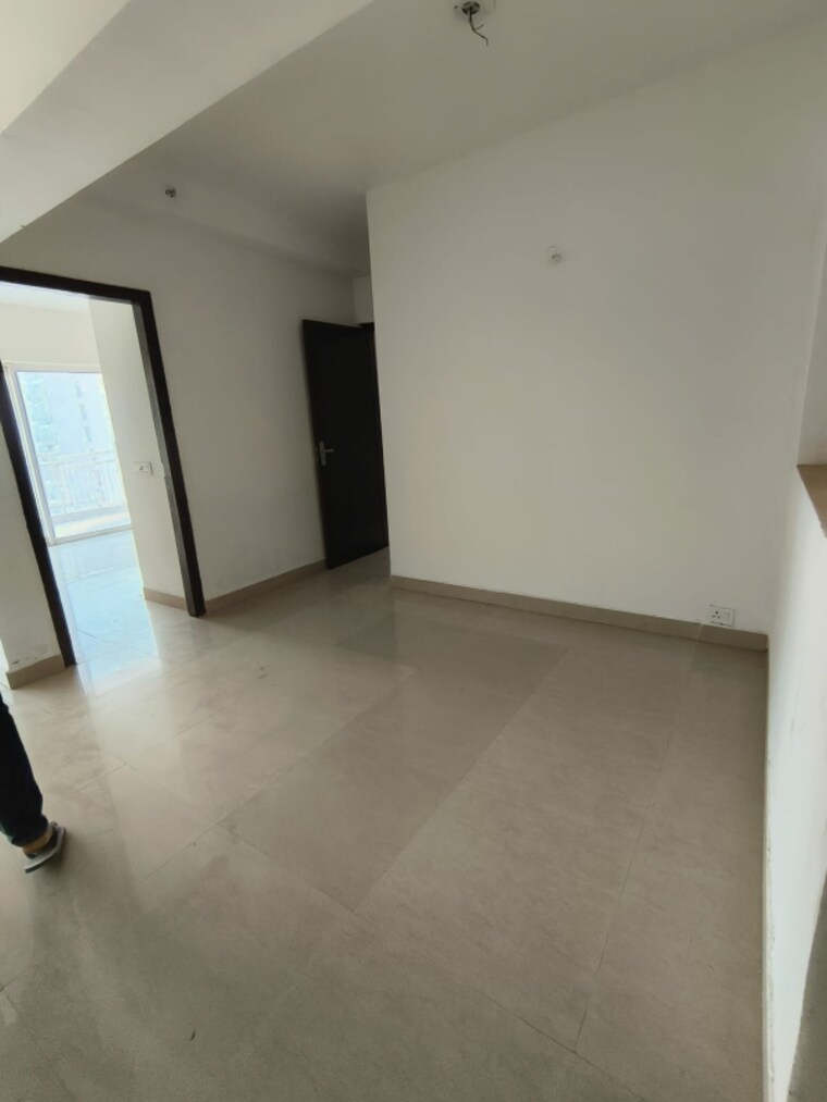 Room, ild-greens 3.5 Bedroom 2600 Sq.Ft. Apartment In Sector 37c Gurgaon 9495434