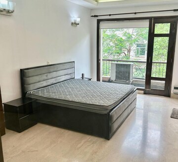 1 BHK Builder Floor For Rent in Sector 38