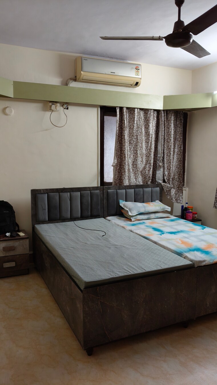 Room, gokuldham colony Pg For Boys In Gokuldham Colony 9495477
