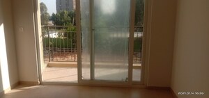 Room in 2 BHK Apartment at Bhartiya Nikoo Homes Phase 2, Thanisandra Main Road – for Rent