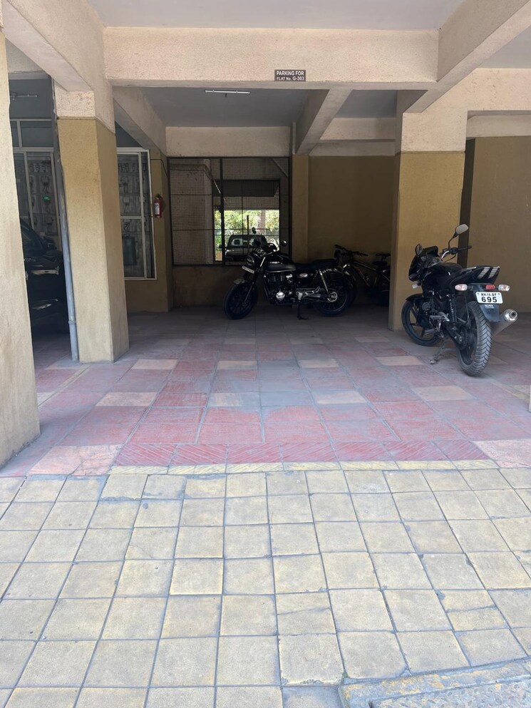  Parking, sukhwani-palm-breeze 2 Bedroom 775 Sq.Ft. Apartment In Pimple Saudagar Pune 9495459