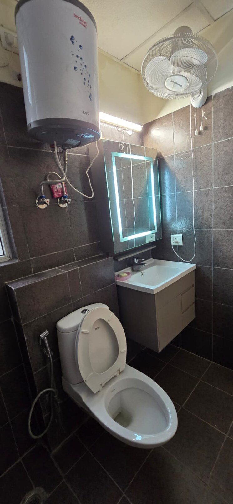 Bathroom, orchid-island 4 Bedroom 2250 Sq.Ft. Builder Floor In Sector 51 Gurgaon 9495499