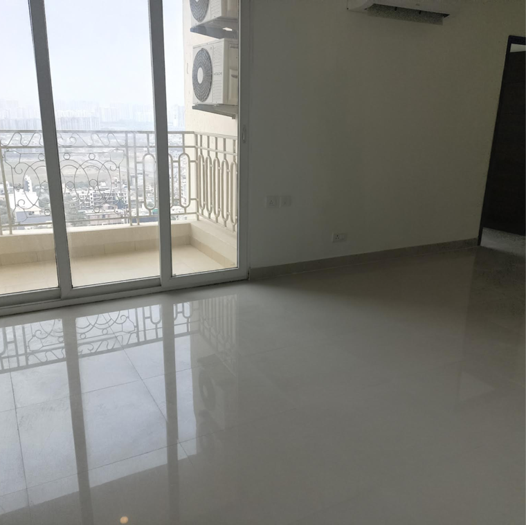 Room, mahagun-mirabella 2.5 Bedroom 1400 Sq.Ft. Apartment In Sector 79 Noida 9495526