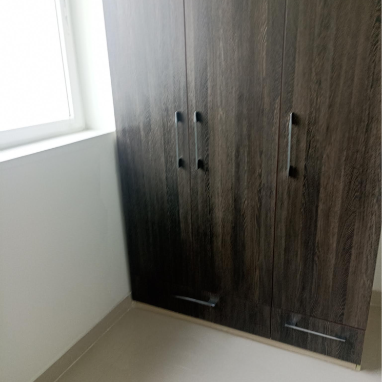 Room, mahagun-mirabella 2.5 Bedroom 1400 Sq.Ft. Apartment In Sector 79 Noida 9495526