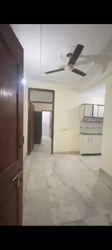 Room in 2 BHK Builder Floor at Chattarpur – for Rent