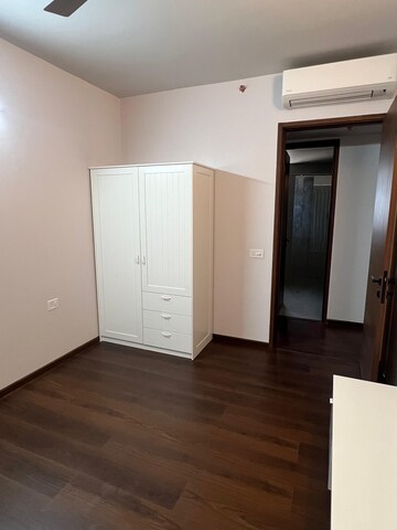 Room in 3 BHK Apartment at Krisumi Waterfall Residences, Sector 36a – for Rent